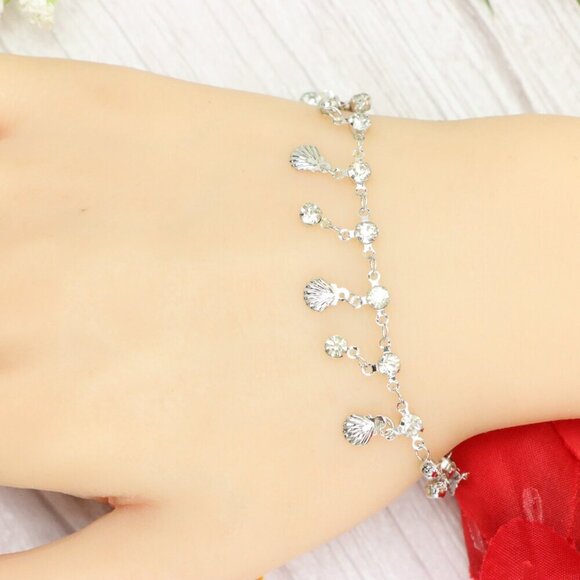 "Trendy Handmade Bracelet – A Thoughtful Gift for Girls & Women | UNVRC1269 - Picture 6 of 10